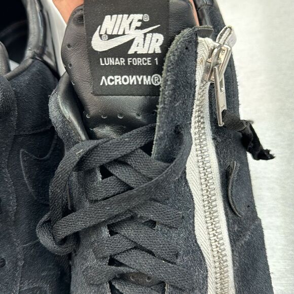 Nike special edition sneakers - Picture 3 of 7